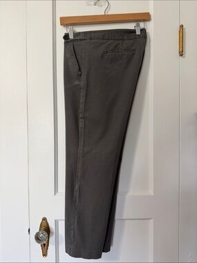 Banana Republic Women's Straight Trousers in Charcoal Gray